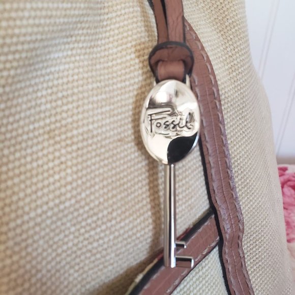 Fossil Womens Satchel Brown Fabric & Leather Braid Handles Key Charm Modern Vtg - Picture 15 of 16